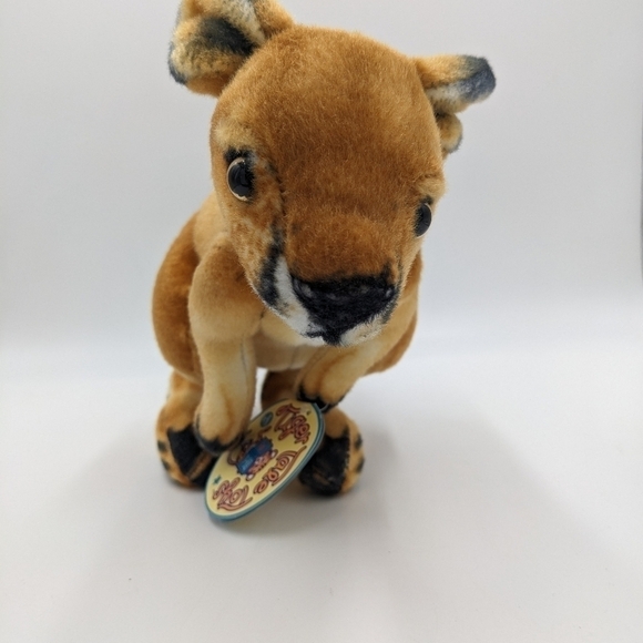 NWT Tiger Tale Toys Viahart Kangaroo Poseable Plush Stuffed Animal Kipps - Picture 3 of 8